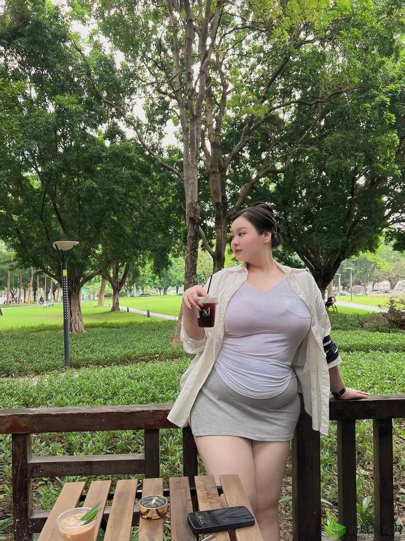 探索胖老太BBwBBWBBW的独特魅力:揭秘她的生活故事与健康秘诀